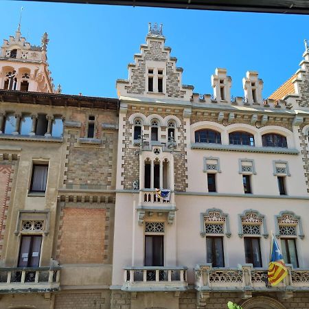 Apartaments Vicus 3 Con Vistas A La Plaza Mayor De Vic Exteriér fotografie